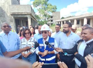 Infraestructura Escolar reinicia construcción de Liceo Experimental y extensión UASD en Bayaguana, Monte Plata tras más de 10 años paralizado
