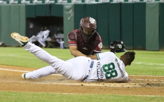 Esmil Rogers y una oportuna ofensiva impulsan triunfo de las Estrellas al vencer a Gigantes
