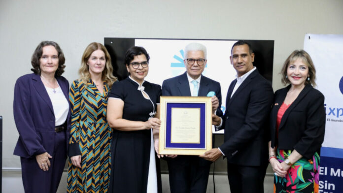 Reconocen al Mescyt por su impulso a la internacionalización académica