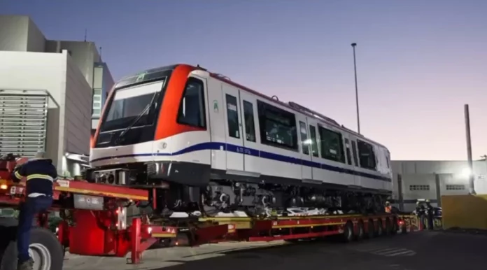 OPRET recibe dos trenes acoplables para aumentar capacidad del Metro de Santo Domingo