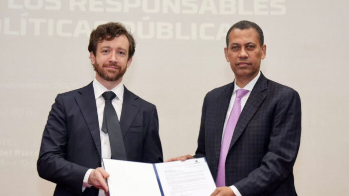 Indotel y Ericsson lanzan programa de becas para personal del sector público