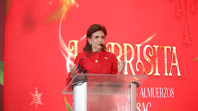 Vicepresidenta inicia en el Cibao la entrega del Bono Navideño 2025