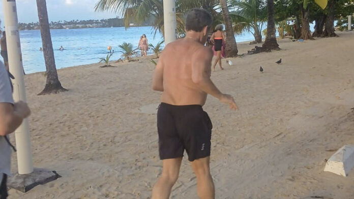 Bajo vigilancia judicial- Sarkozy se permite una semana de vacaciones en el Caribe