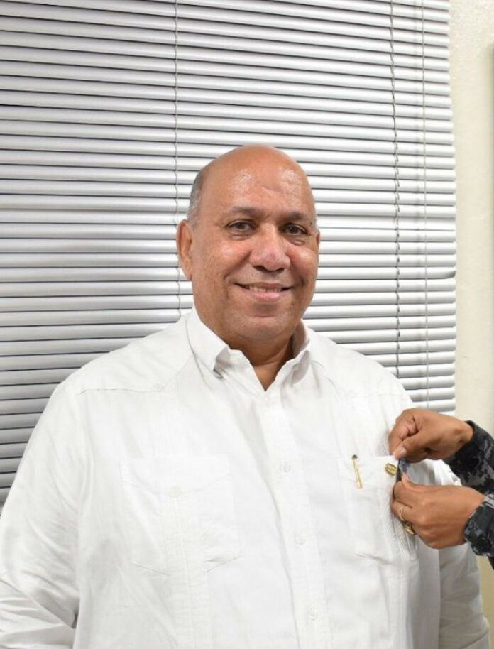 Francisco Iván Minaya recibía botellas de whisky de RD$100 mil para favorecer a empresa vinculada en caso SeNaSa