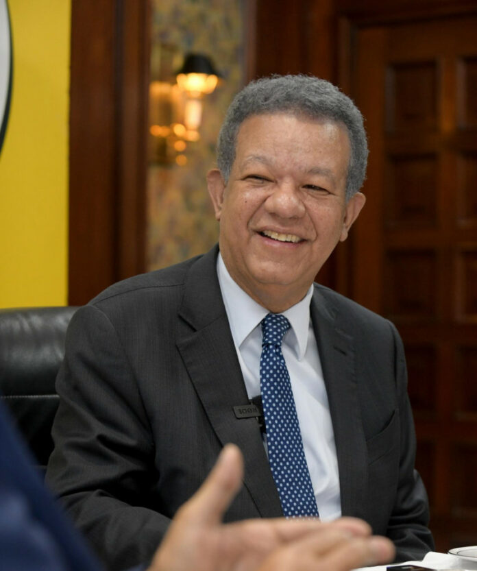 Leonel Fernández celebra hoy su cumpleaños