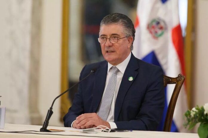 Roberto Santana