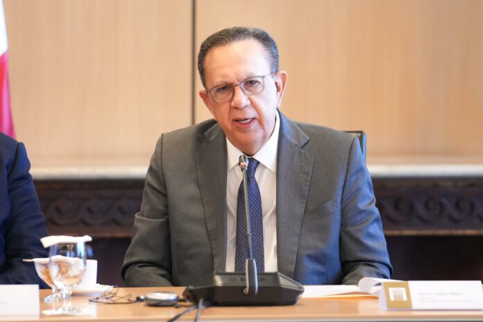Empleo en RD alcanza máximos históricos y reduce la informalidad en 2025