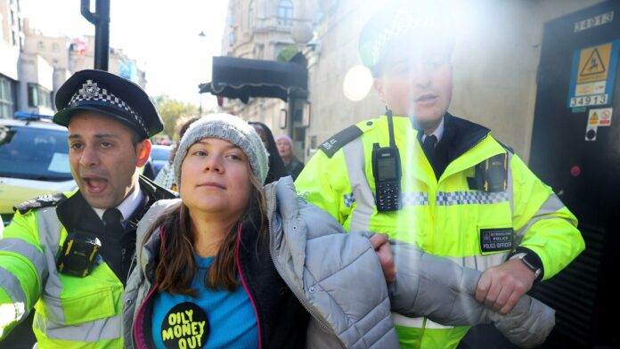 Arrestan a Greta Thunberg en una protesta propalestina en Londres