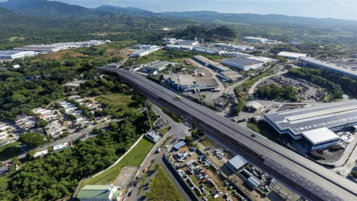 Anuncian licitación para construcción del elevado del km 28 de la autopista Duarte
