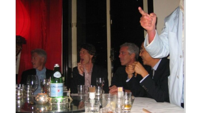 Divulgan nuevas imágenes de Bill Clinton con Jeffrey Epstein