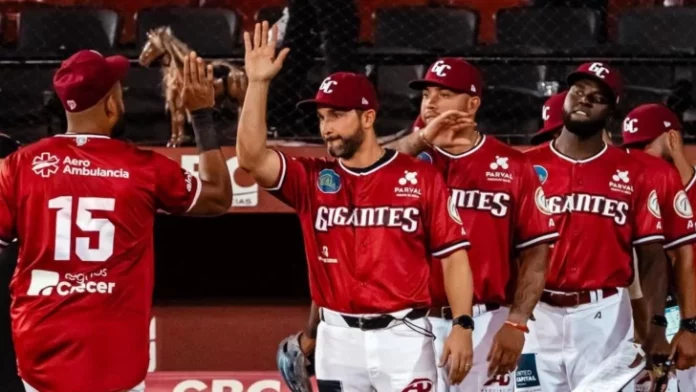 Gigantes escalan al cuarto puesto