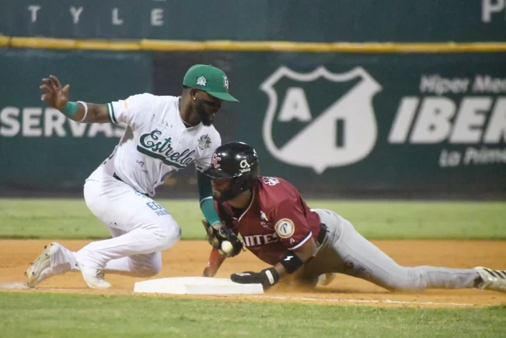 Gigantes amplían su racha ganadora a cuatro