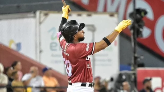 Gigantes ganan segundo en línea al vencer a Águilas