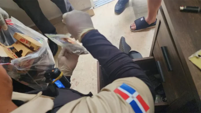 Arrestan a ciudadano canadiense con cientos de gramos de distintas drogas en Las Terrenas