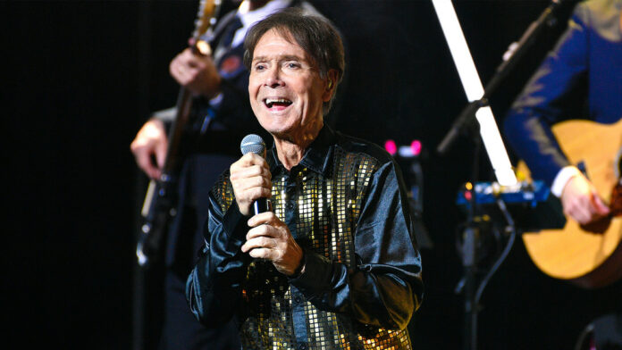 El cantante Cliff Richard revela que padece cáncer de próstata