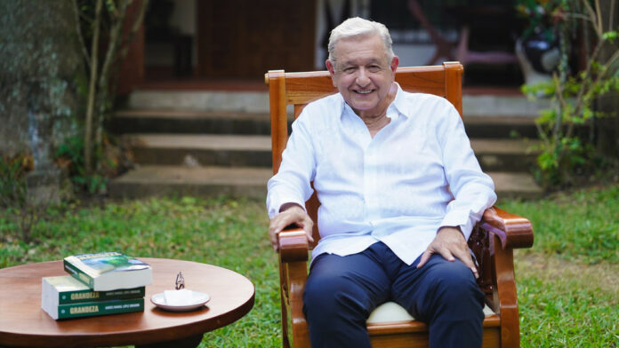 López Obrador reaparece y confirma que está "jubilado" de la política