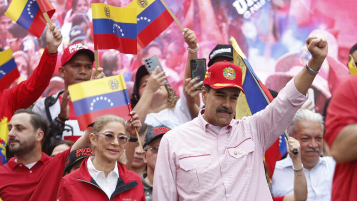 Maduro lanza un mensaje a EE.UU.: "Somos invencibles e indestructibles"