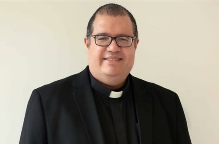 El sacerdote Manuel de Jesús Rodríguez es designado como obispo en una Diócesis de Florida