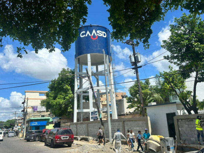 CAASD acelera plan de rehabilitación de tanques de agua ante quejas por deterioro