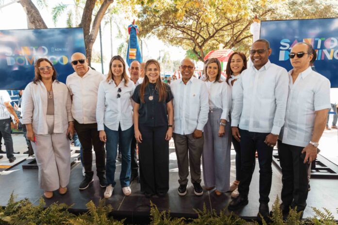 Alcaldesa del DN entrega primera etapa del bulevar y parque Pedro Livio Cedeño