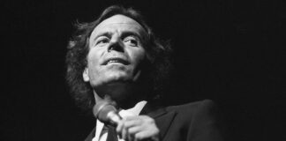 Julio Iglesias rompe su silencio tras acusaciones de abuso sexual