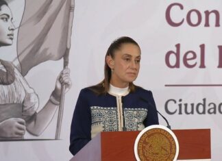 Sheinbaum da detalles de la llegada de un avión militar de EE.UU. a México