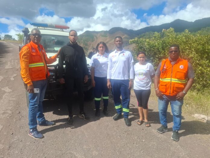 Encuentran con vida a hombre realizaba senderismo y se había perdido en la Cordillera Central