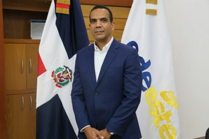 Designan a Emilio Contreras como nuevo gerente de Edeeste