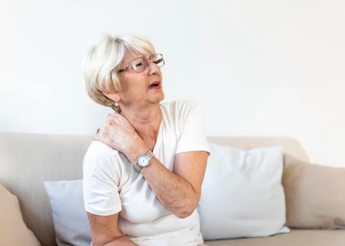 Cambios hormonales: como la transición a la menopausia impacta en el ánimo