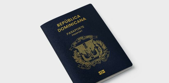 Abinader recibe hoy el primer pasaporte electrónico