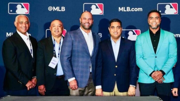 Kelvin Cruz exhorta a peloteros dominicanos a representar con orgullo a la patria en el Clásico Mundial