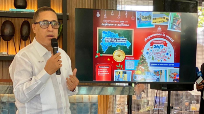 Gobierno remozó 311 centros educativos mediante el programa “Navidad en las Aulas 24/7”