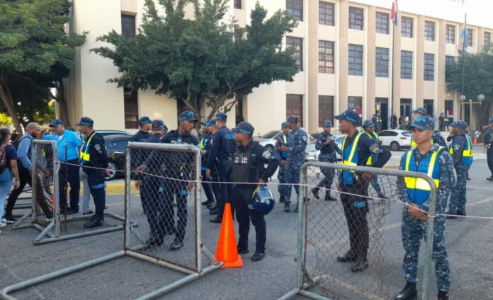 Refuerzan seguridad en el Palacio de Justicia por audiencia del caso Jet Set