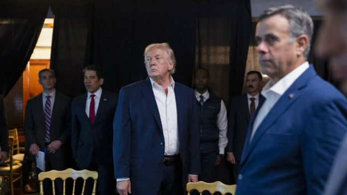 Publican fotos de Trump observando en vivo el ataque a Venezuela