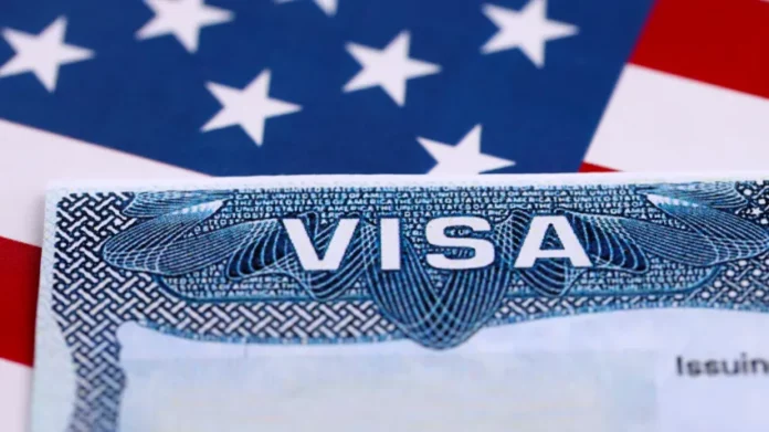 EE.UU revocó más de 100,000 visas en 2025
