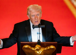 Trump: Puedo usar licencias para hacer cosas absolutamente «terribles» en países extranjeros