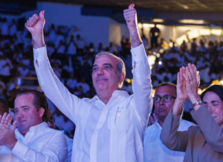 Abinader en 11 aniversario del PRM: “No somos iguales; hoy se enfrenta la corrupción, no se cubre”