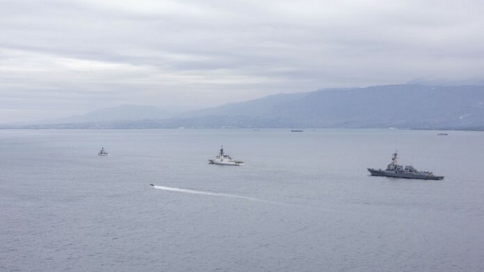 Buques militares de EE.UU. llegan a un país caribeño