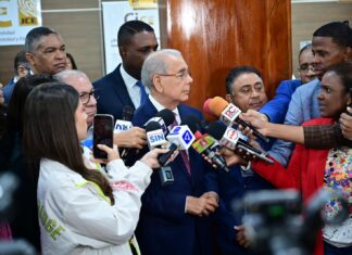 Danilo Medina critica lentitud del Gobierno y dice el PLD fijará posición tras rendición de cuentas