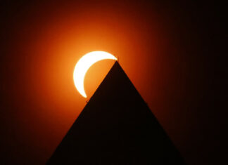 Dónde y cómo ver el eclipse solar de ‘anillo de fuego’ que iluminará el cielo austral
