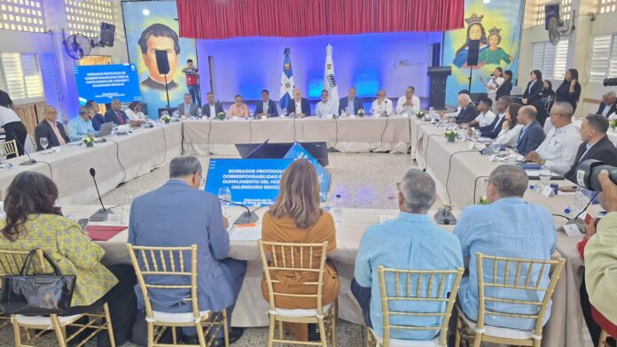 Infraestructura Escolar ejecuta plan de remozamiento de 30 centros educativos en Santiago