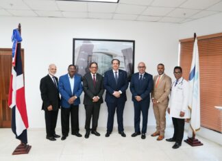 Comité de Trasplante del Hospital Ney Arias Lora es juramentado por el ministro de Salud