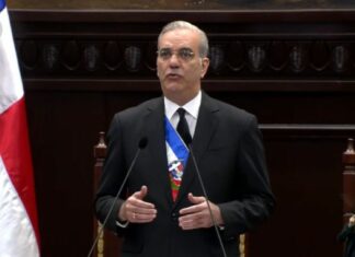 Abinader presenta su plan Meta RD 2036 y destaca crecimiento económico