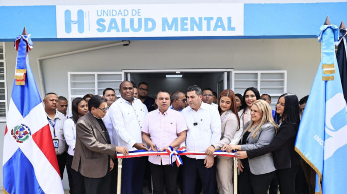 Director del SNS habilita 24 camas para salud mental en cuatro hospitales de la región Norte