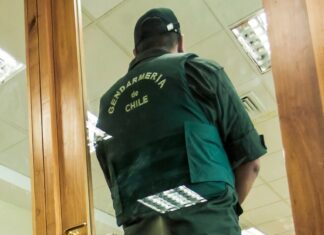 Intercambia su identidad con otro preso y lo liberan por error