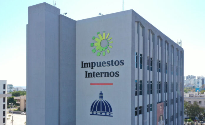 DGII recauda RD$2,986.7 millones por renovación del marbete 2025-2026