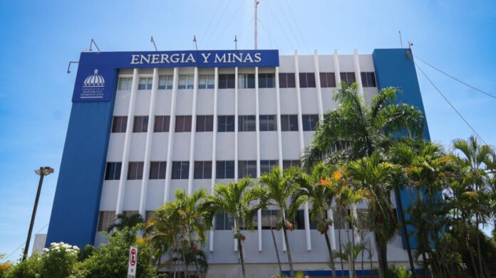 Gobierno informa que el servicio eléctrico fue restablecido en un 100 %