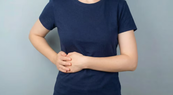 Qué síntomas anticipan una complicación en la vesícula y cuándo conviene consultar a un gastroenterólogo