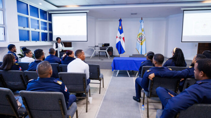 DGM imparte capacitación sobre Normas Básicas de Control Interno para fortalecer la gestión institucional