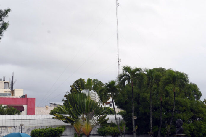 Sistema frontal provocará temperaturas frescas y cielo nublado